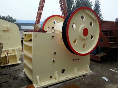 ú�������